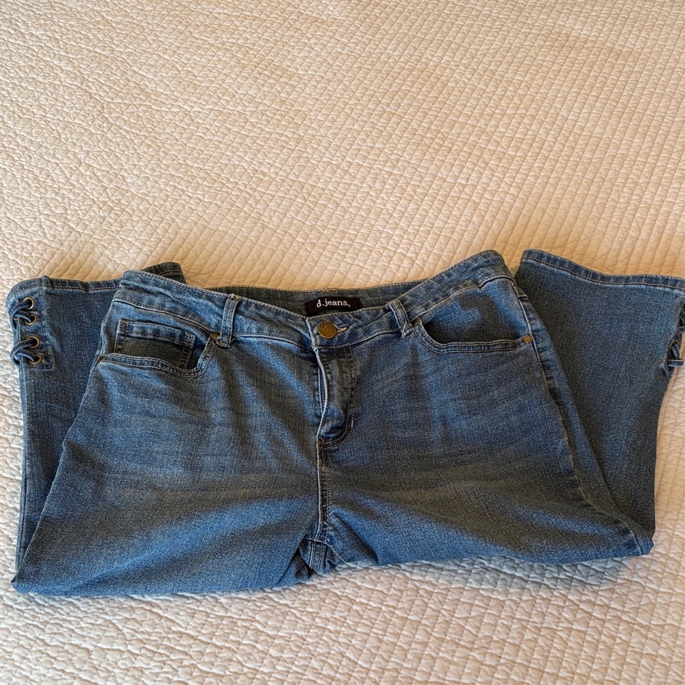d. jeans cropped/pedal pushers/clam digger jeans